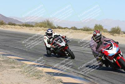 media/Dec-01-2025-Moto Forza (Mon) [[2daa91e15f]]/1-Advanced Group/Session 4 (Turn 10 Inside)/